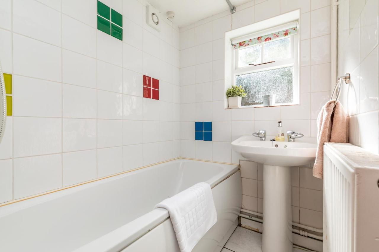 Danny Lodge - Country Cottage Near Brighton By Huluki Sussex Stays Hurstpierpoint Ngoại thất bức ảnh